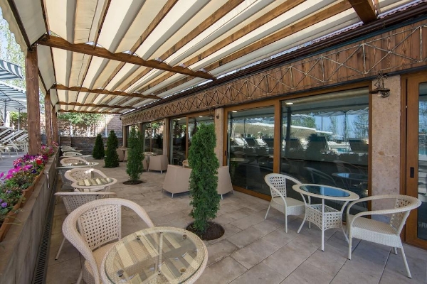 Caucasus Hotel (K'asakh)